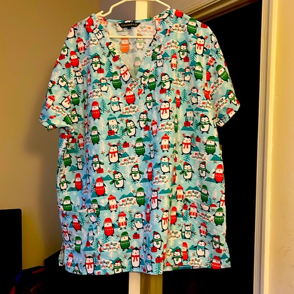 Tops - Casandra scrub nurse